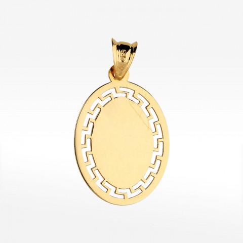 Złoty medalik ze wzorem