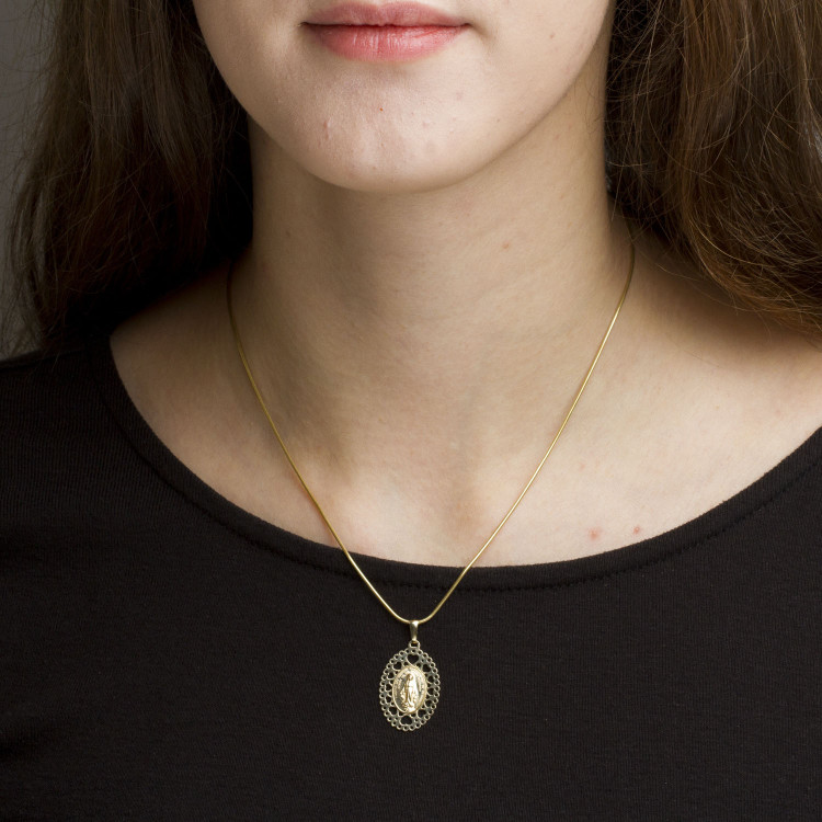 Zawieszka ze złota medalik