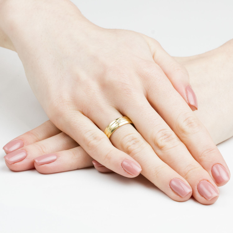 Obrączki ślubne z różowego złota 5.5mm półokrągłe