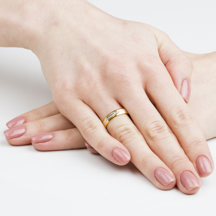 Obrączki ślubne z białego złota 4.5mm półokrągłe