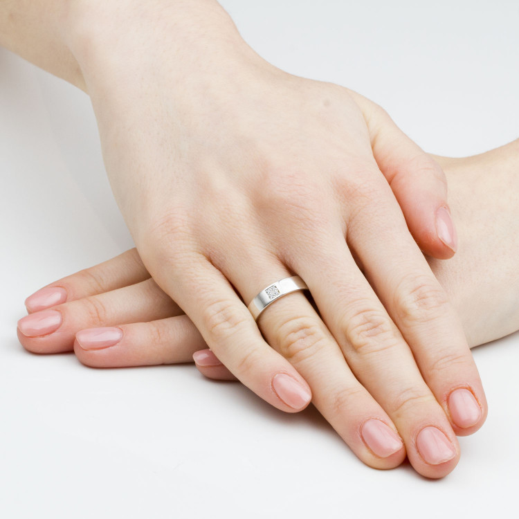 Obrączki ślubne z białego złota