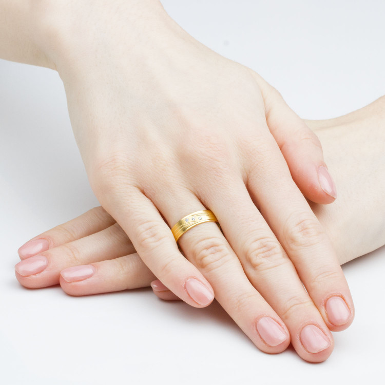 Obrączki ślubne z białego złota 5.5mm półokrągłe