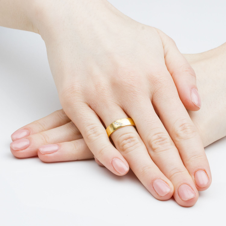 Obrączki ślubne z białego złota 5,5mm półokrągłe