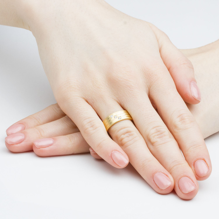 Obrączki ślubne z żółtego złota 7mm płaskie