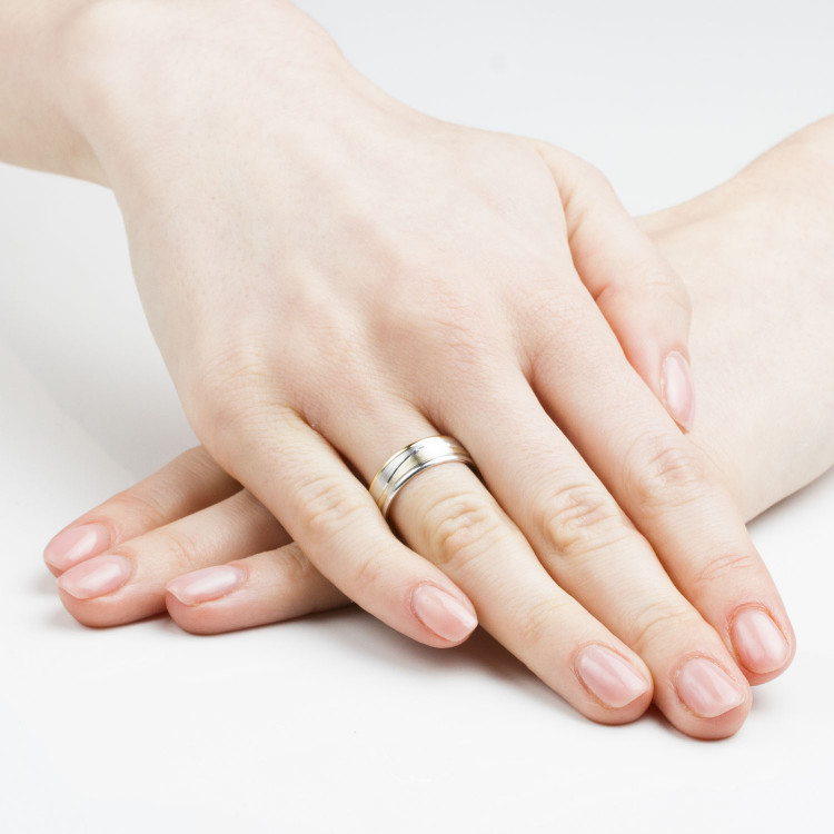 Obrączki ślubne z białego złota 6mm płaskie