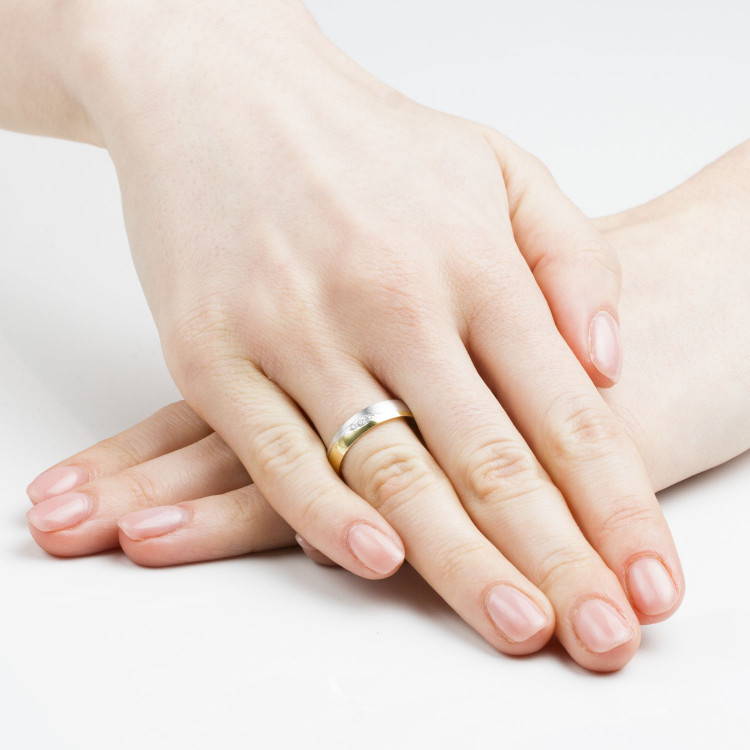 Obrączki ślubne z żółtego złota 4.5mm półokrągłe