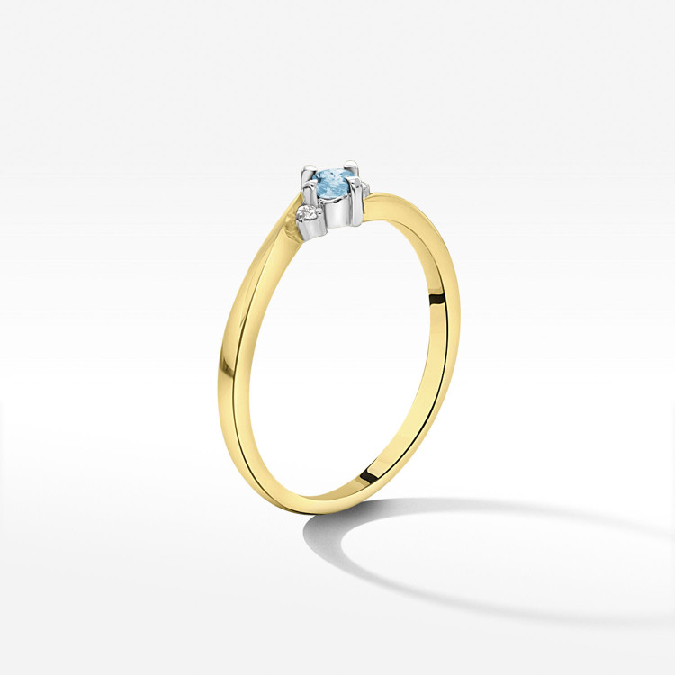 Pierścionek ze złota z topazem i diamentami