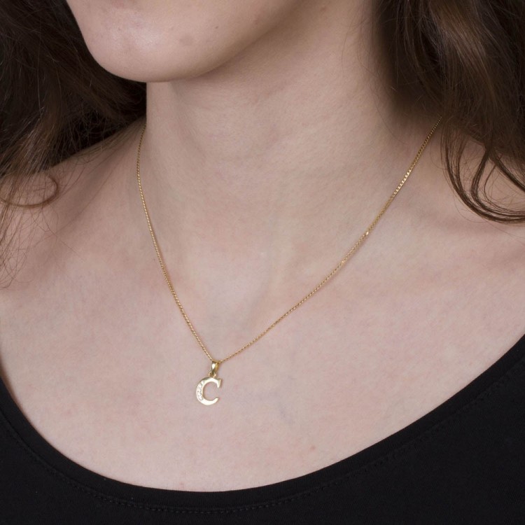 Złota literka C z cyrkoniami