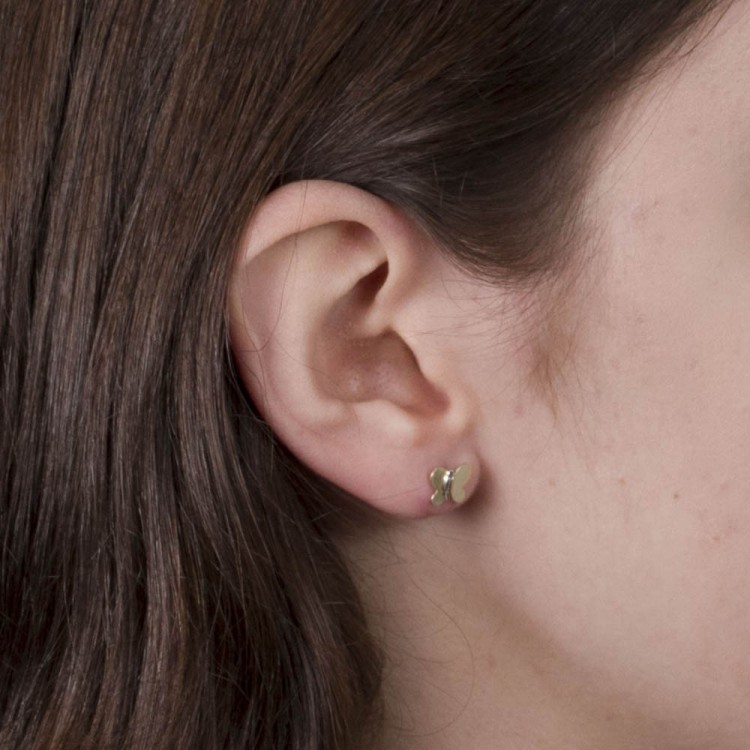 Złote kolczyki motyle