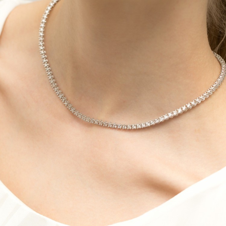 Naszyjnik z diamentami