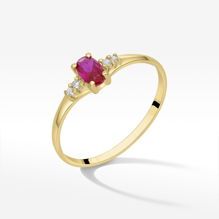 Pierścionek ze złota z różową cyrkonią