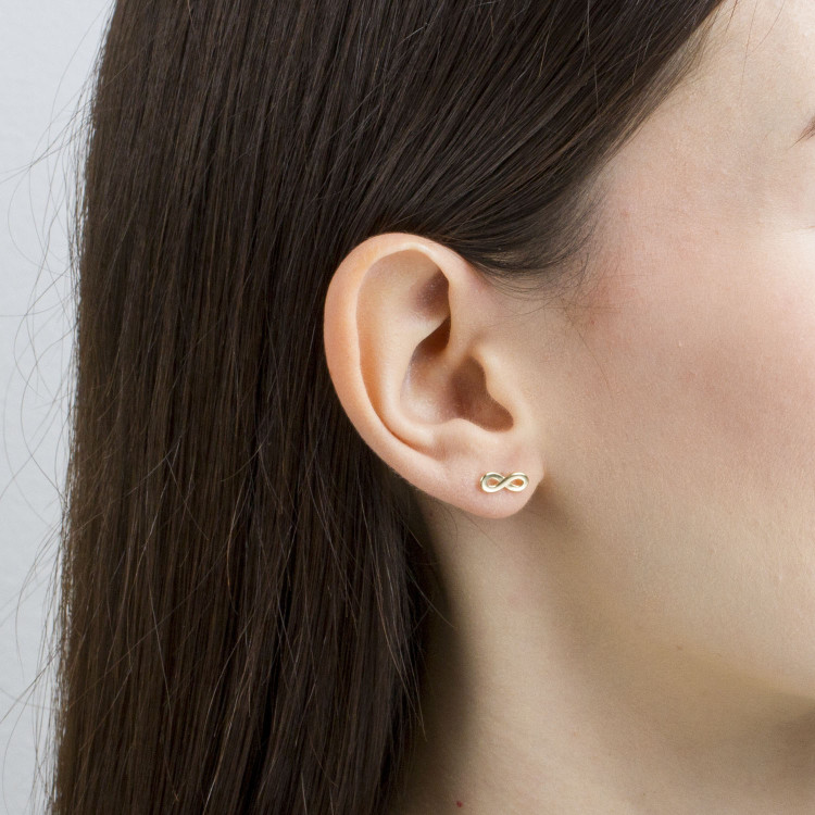 Kolczyki ze złota z nieskończonością