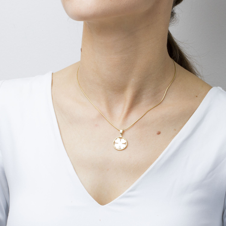 Zawieszka ze złota koniczynka