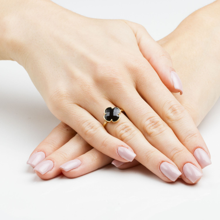 Pierścionek ze złota z czarną cyrkonią