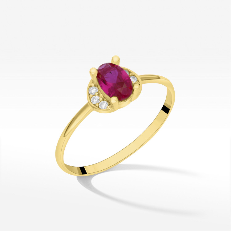 Pierścionek ze złota z różową cyrkonią