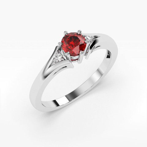 Złoty pierścionek z rubinem