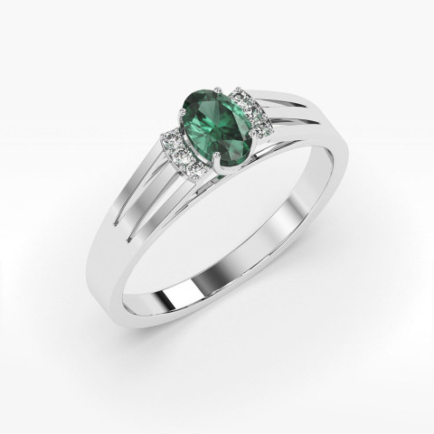 Pierścionek ze złota ze szmaragdem i diamentami