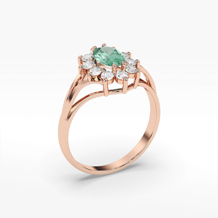 Pierścionek ze złota ze szmaragdem i diamentami