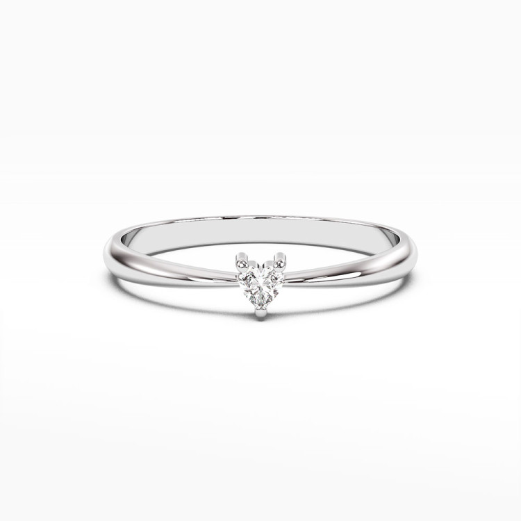 Pierścionek z diamentem w kształcie serca