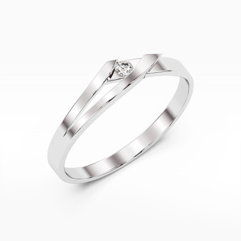 Pierścionek z diamentem