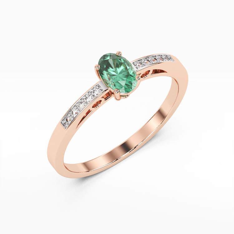 Pierścionek ze złota ze szmaragdem i diamentami