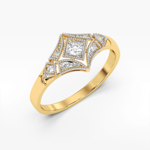 Złoty pierścionek z diamentami