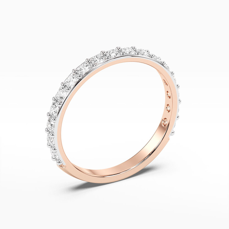 Pierścionek z różowego złota z diamentami