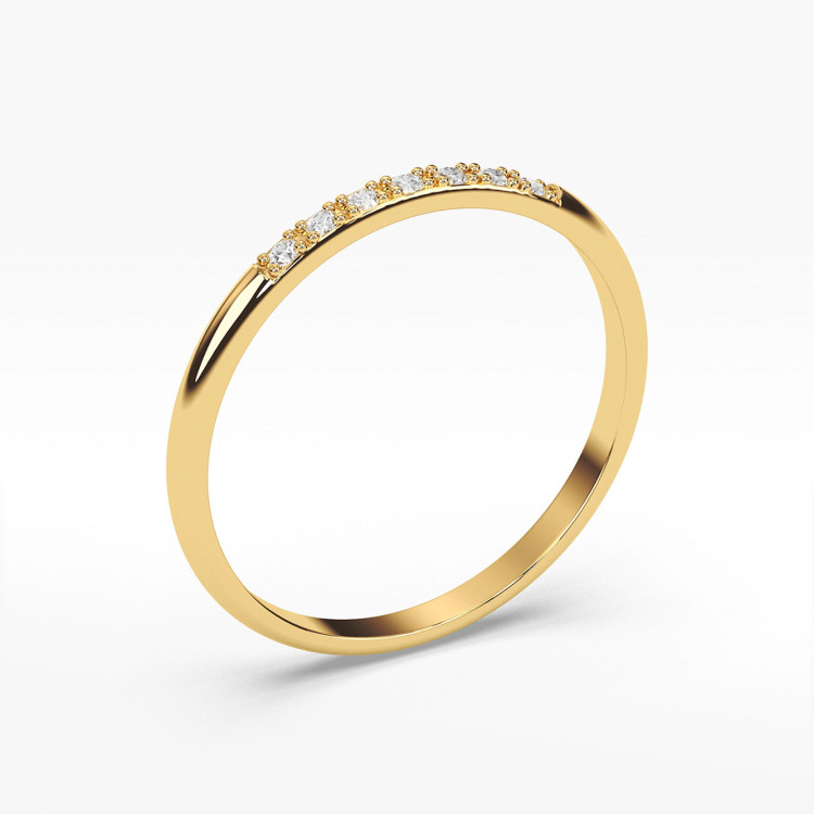 Pierścionek z żółtego złota z diamentami