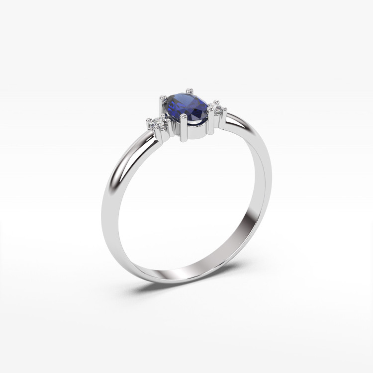Pierścionek z szafirem