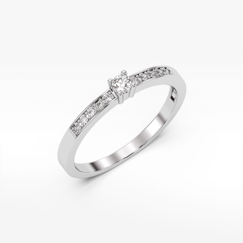 Pierścionek z diamentami