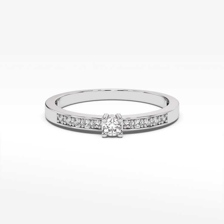 Pierścionek z diamentami