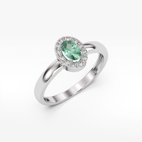 Pierścionek ze szmaragdem i diamentami