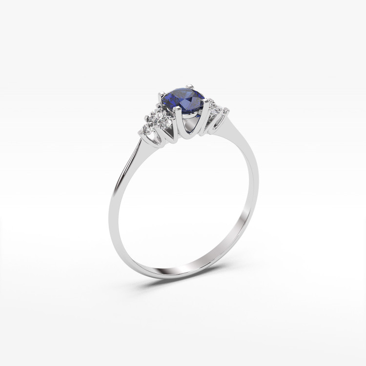 Pierścionek z szafirem i diamentami