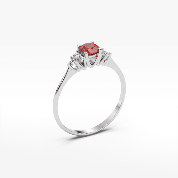 Pierścionek z rubinem i diamentami