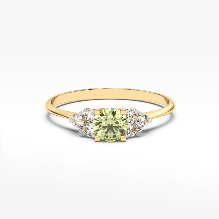 Pierścionek z oliwinem i diamentami