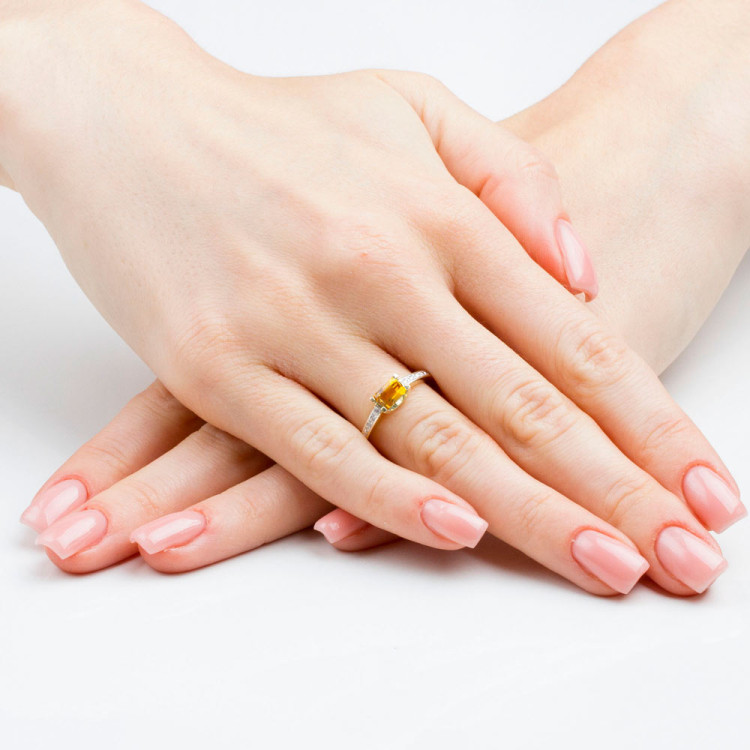 Pierścionek ze złota z cytrynem i diamentami