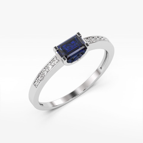 Pierścionek z prostokątnym szafirem