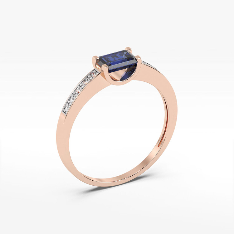 Pierścionek z prostokątnym szafirem