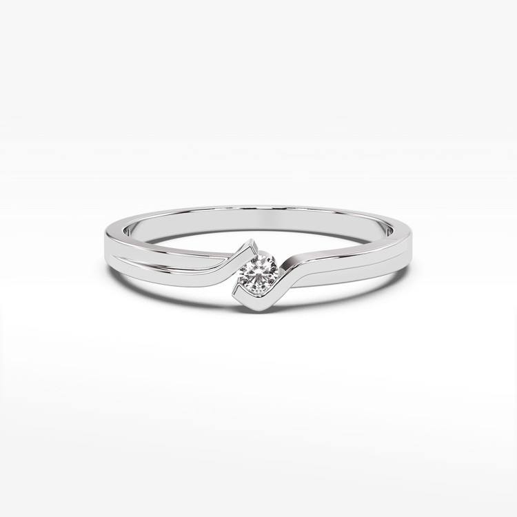 Pierścionek zaręczynowy z diamentem