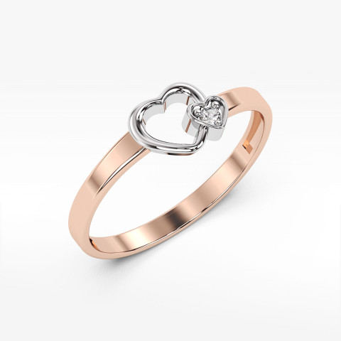 Złoty pierścionek z motywem serca i diamentem