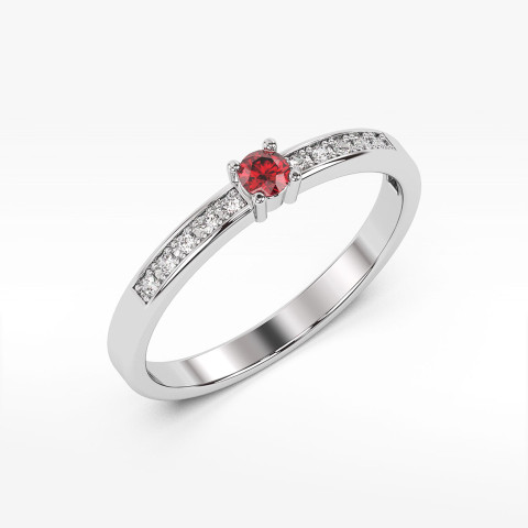 Pierścionek z rubinem i diamentami