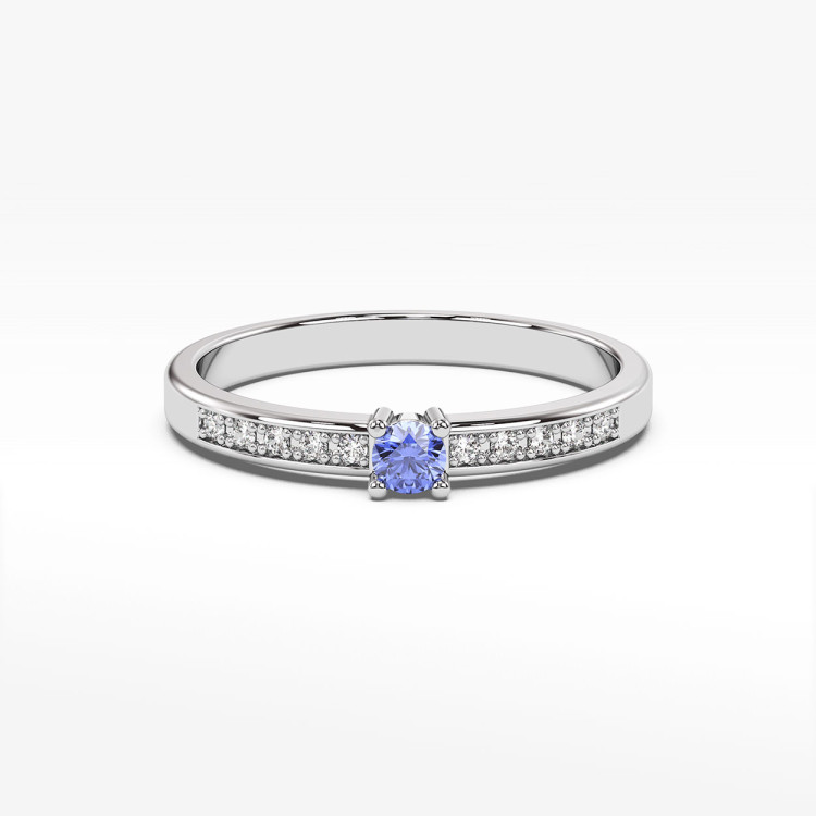 Pierścionek z tanzanitem i diamentami