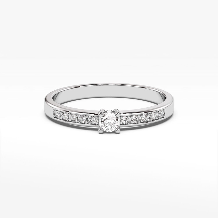 Pierścionek ze złota z diamentami