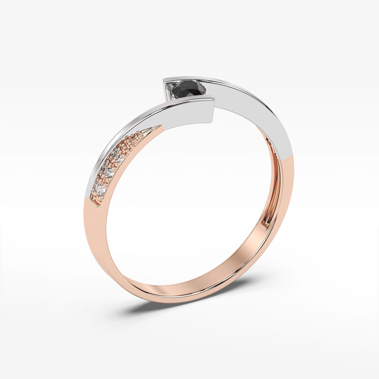 Pierścionek z czarnym diamentem