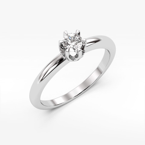 Pierścionek zaręczynowy z diamentem