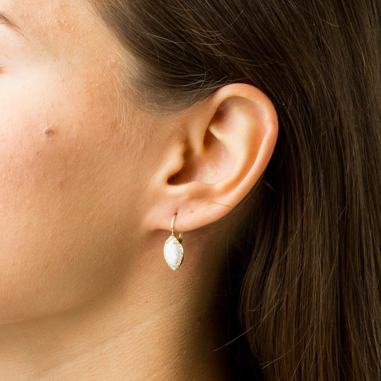 Kolczyki ze złota z opalem