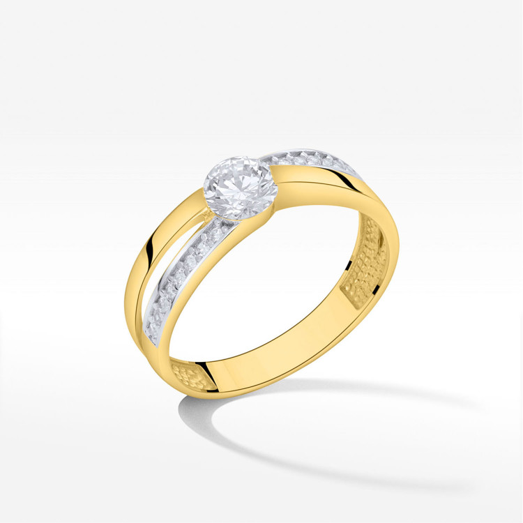 Pierścionek ze złota z cyrkoniami