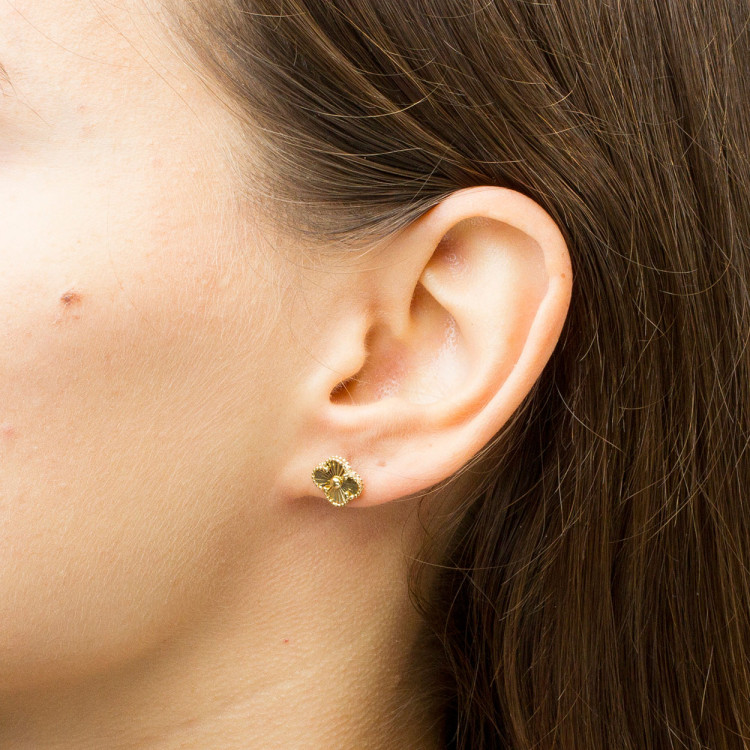 Kolczyki ze złota kwiatki