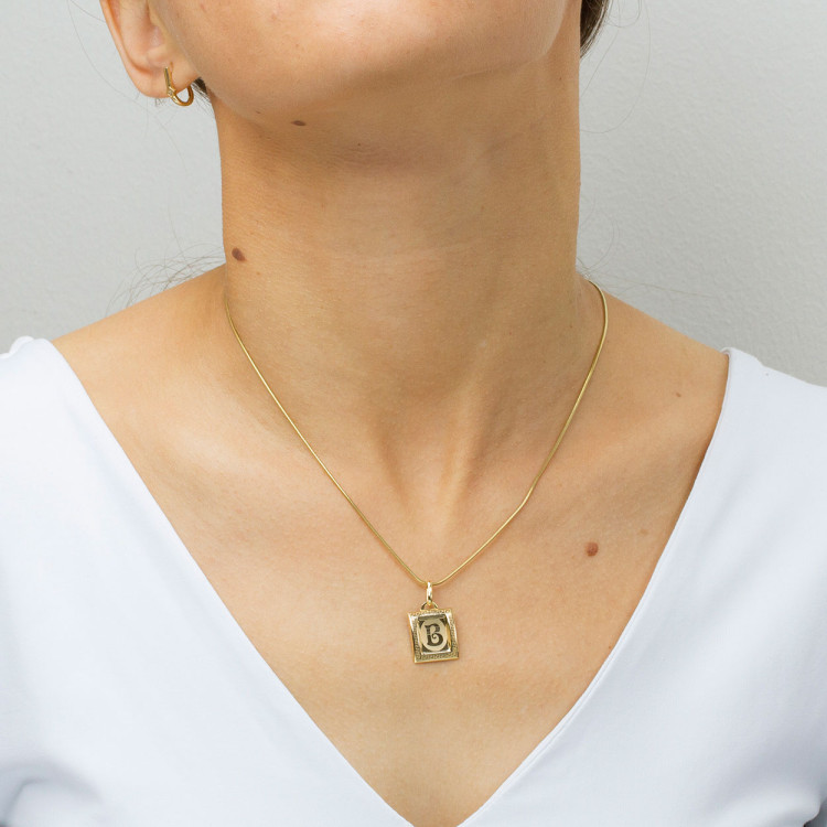 Zawieszka ze złota literka B