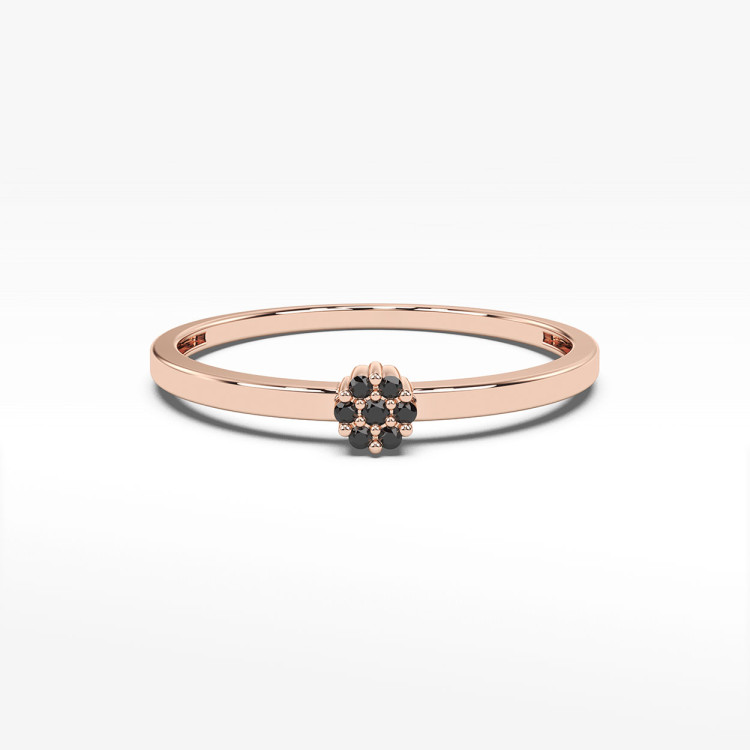 Pierścionek z czarnymi diamentami